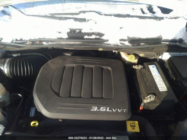 Photo 9 VIN: 2C4RVABG4CR355577 - VOLKSWAGEN ROUTAN 