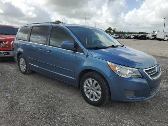 Photo 3 VIN: 2C4RVABG5CR193975 - VOLKSWAGEN ROUTAN SE 