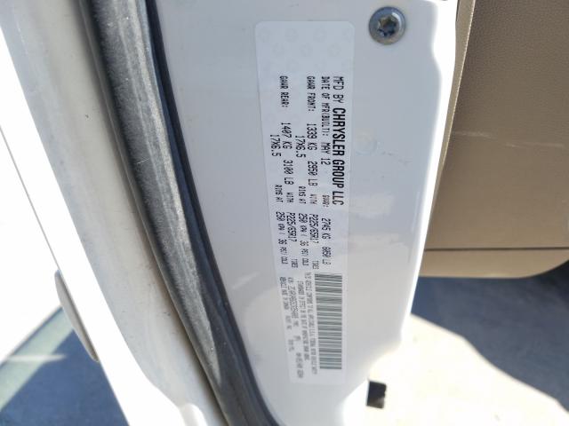 Photo 9 VIN: 2C4RVABG5CR354809 - VOLKSWAGEN ROUTAN SE 