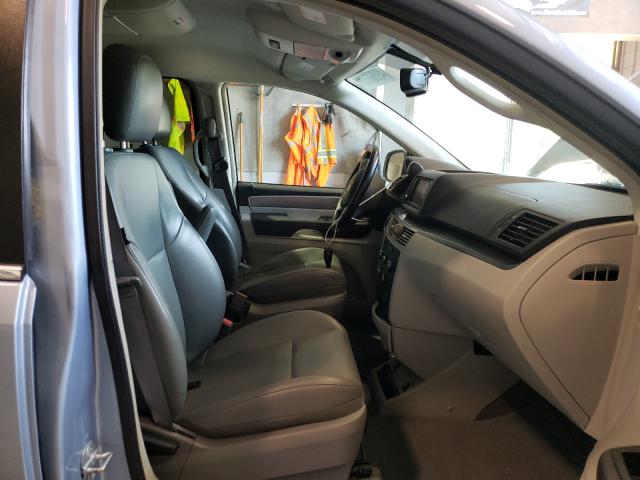 Photo 4 VIN: 2C4RVABG5CR355572 - VOLKSWAGEN ROUTAN SE 