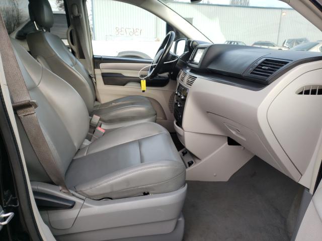 Photo 4 VIN: 2C4RVABG5CR393450 - VOLKSWAGEN ROUTAN SE 