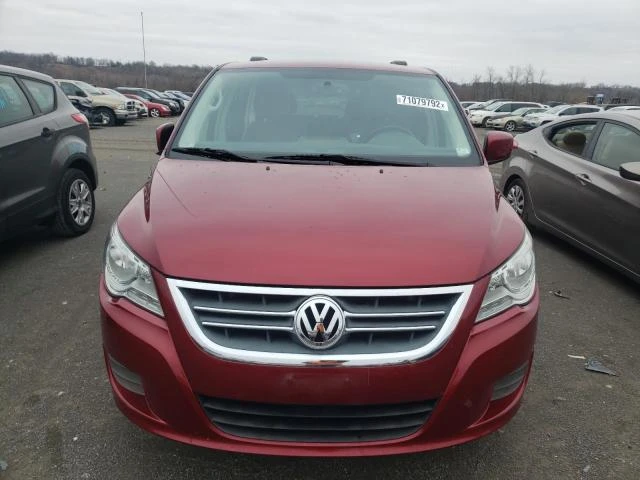 Photo 4 VIN: 2C4RVABG6CR240396 - VOLKSWAGEN ROUTAN SE 