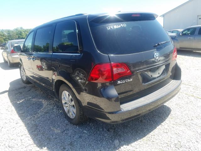 Photo 2 VIN: 2C4RVABG6CR355483 - VOLKSWAGEN ROUTAN SE 