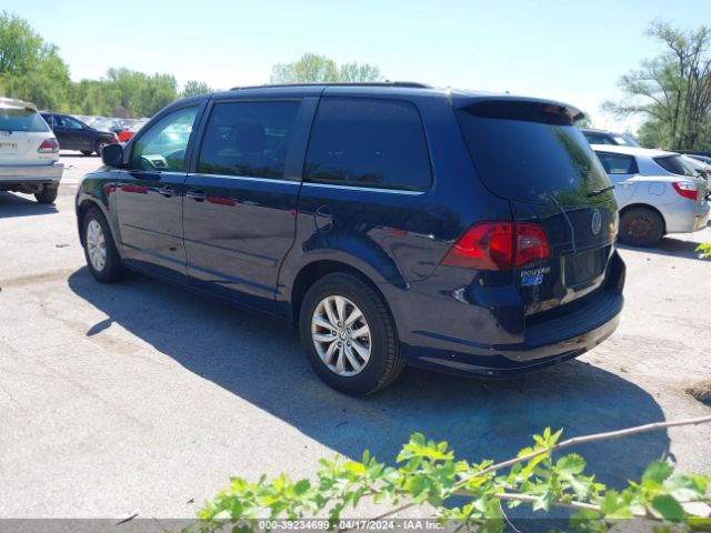 Photo 2 VIN: 2C4RVABG6CR390783 - VOLKSWAGEN ROUTAN 