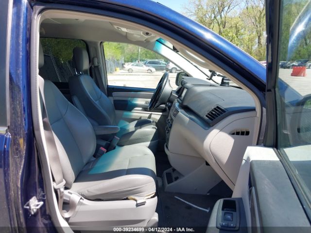 Photo 4 VIN: 2C4RVABG6CR390783 - VOLKSWAGEN ROUTAN 