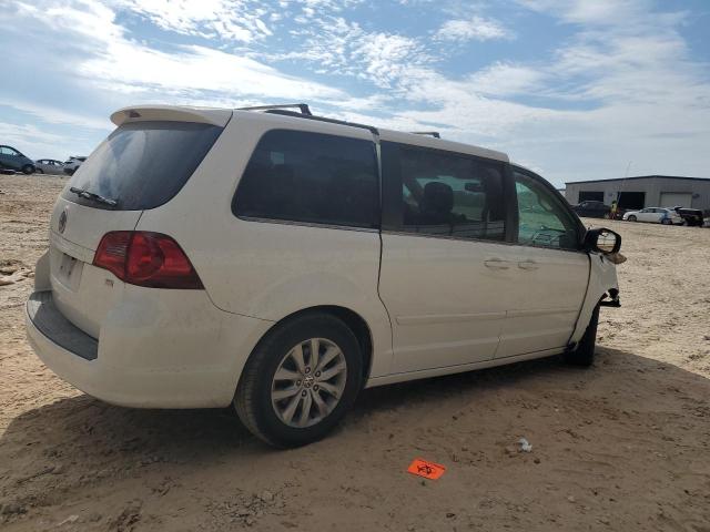 Photo 2 VIN: 2C4RVABG6ER134890 - VOLKSWAGEN ROUTAN 