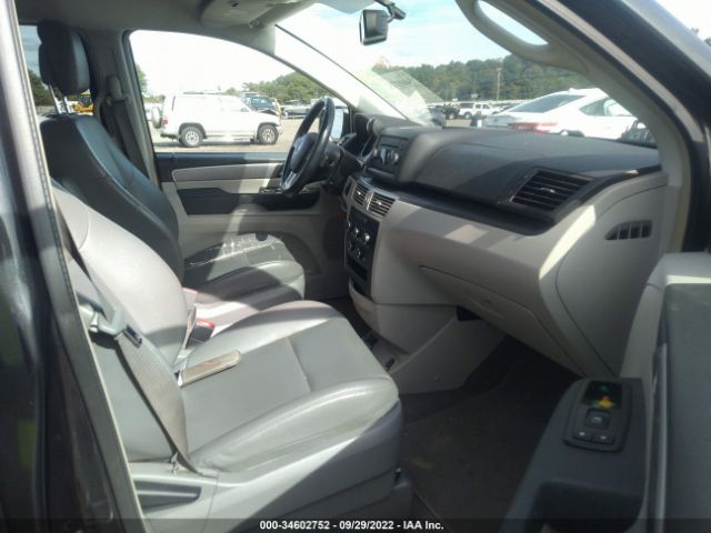 Photo 4 VIN: 2C4RVABG7CR194089 - VOLKSWAGEN ROUTAN 