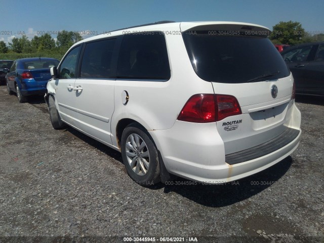 Photo 2 VIN: 2C4RVABG7CR240472 - VOLKSWAGEN ROUTAN 