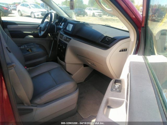 Photo 4 VIN: 2C4RVABG7CR393711 - VOLKSWAGEN ROUTAN 