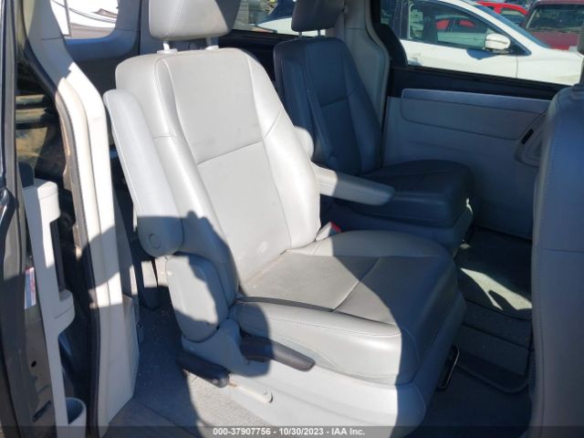 Photo 7 VIN: 2C4RVABG7DR723929 - VOLKSWAGEN ROUTAN 