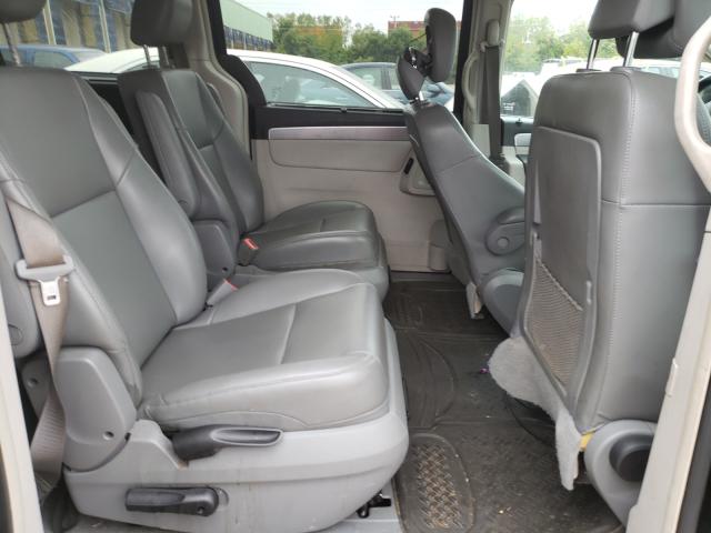 Photo 5 VIN: 2C4RVABG7DR725549 - VOLKSWAGEN ROUTAN SE 