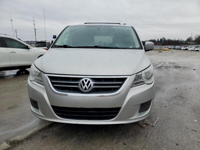 Photo 4 VIN: 2C4RVABG8CR194215 - VOLKSWAGEN ROUTAN 