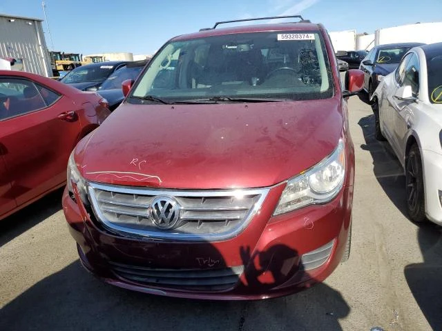 Photo 4 VIN: 2C4RVABG8CR276364 - VOLKSWAGEN ROUTAN SE 