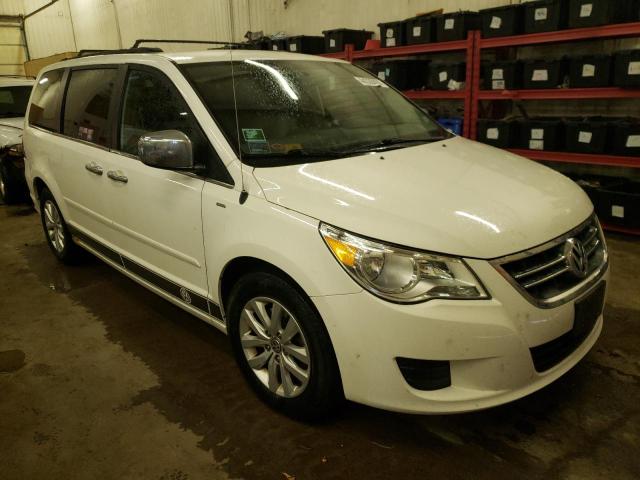 Photo 3 VIN: 2C4RVABG8CR354562 - VOLKSWAGEN ROUTAN SE 