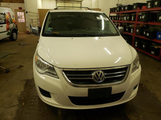 Photo 4 VIN: 2C4RVABG8CR354562 - VOLKSWAGEN ROUTAN SE 