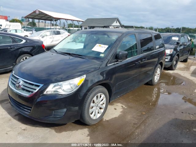 Photo 1 VIN: 2C4RVABG8DR724846 - VOLKSWAGEN ROUTAN 