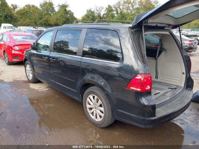 Photo 2 VIN: 2C4RVABG8DR724846 - VOLKSWAGEN ROUTAN 