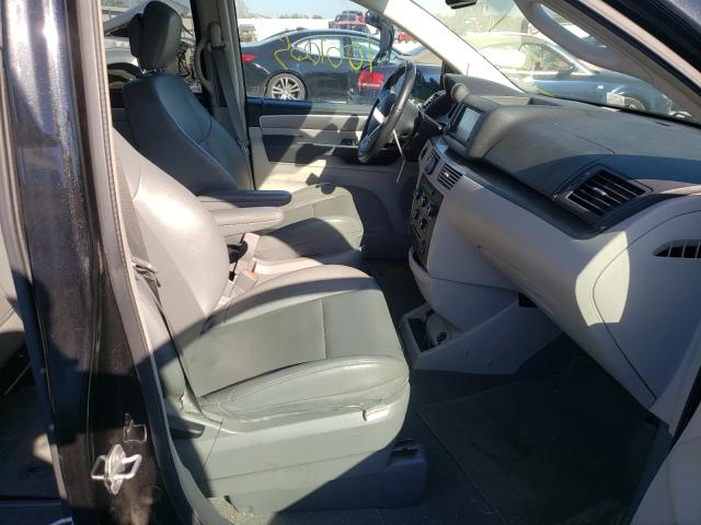 Photo 4 VIN: 2C4RVABG8DR724913 - VOLKSWAGEN ROUTAN SE 