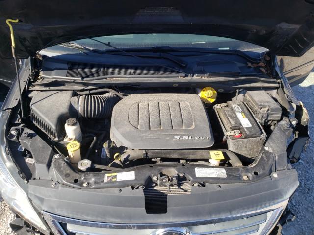 Photo 6 VIN: 2C4RVABG8DR724913 - VOLKSWAGEN ROUTAN SE 