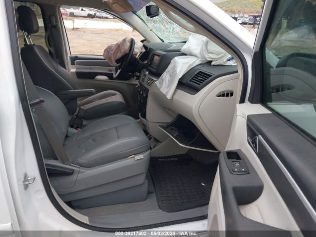 Photo 4 VIN: 2C4RVABG8DR725432 - VOLKSWAGEN ROUTAN 