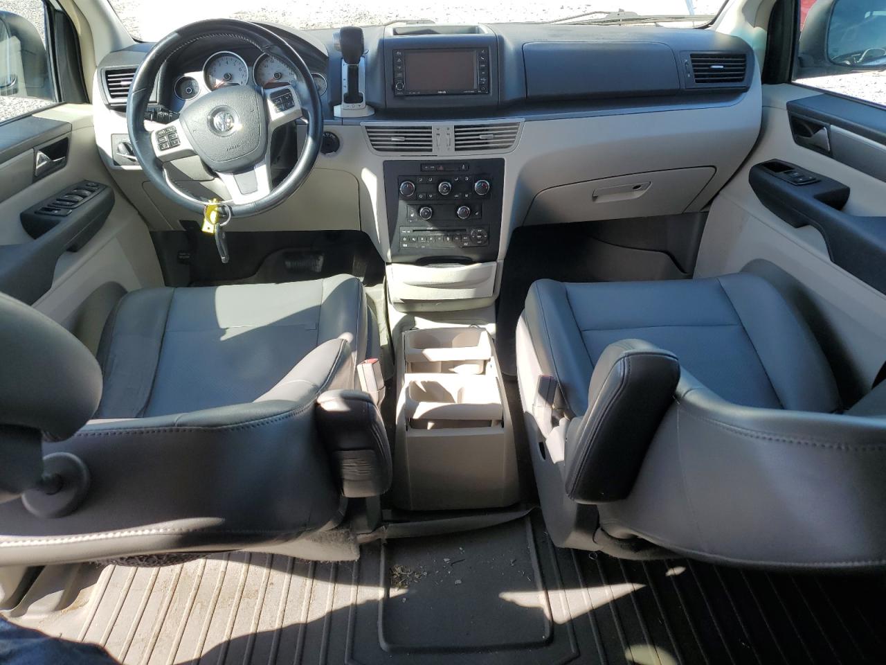 Photo 7 VIN: 2C4RVABG8ER134888 - VOLKSWAGEN ROUTAN 