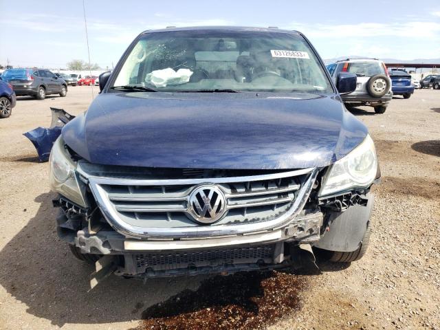 Photo 4 VIN: 2C4RVABG9DR725391 - VOLKSWAGEN ROUTAN SE 