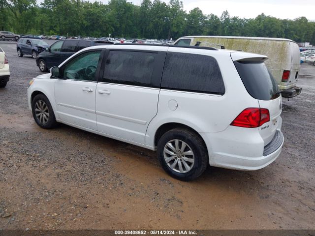 Photo 2 VIN: 2C4RVABG9DR725441 - VOLKSWAGEN ROUTAN 