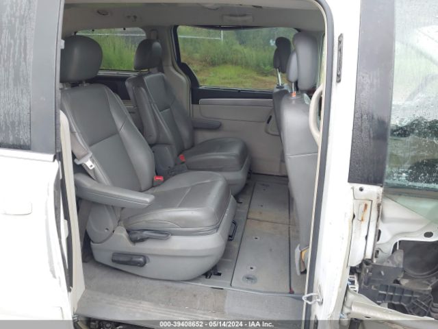 Photo 7 VIN: 2C4RVABG9DR725441 - VOLKSWAGEN ROUTAN 