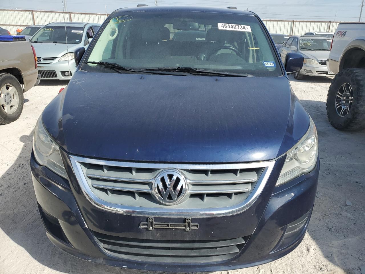 Photo 4 VIN: 2C4RVABG9ER134544 - VOLKSWAGEN ROUTAN 