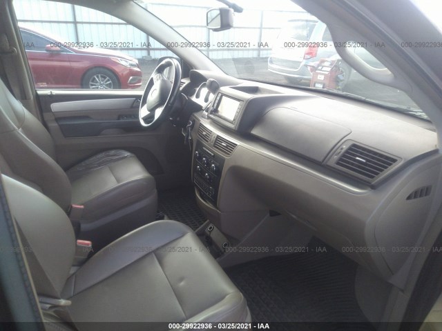 Photo 4 VIN: 2C4RVABGXCR136185 - VOLKSWAGEN ROUTAN 