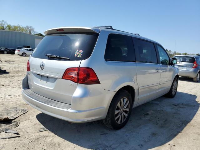 Photo 2 VIN: 2C4RVABGXCR151978 - VOLKSWAGEN ROUTAN SE 