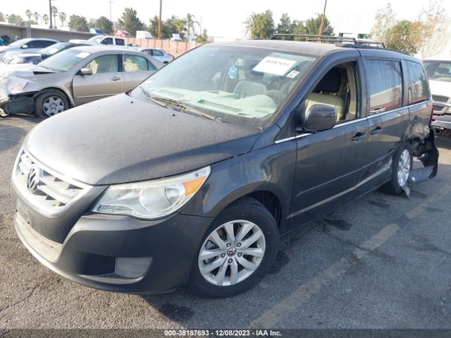 Photo 1 VIN: 2C4RVABGXCR202590 - VOLKSWAGEN ROUTAN 