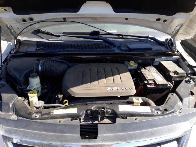 Photo 6 VIN: 2C4RVABGXCR276320 - VOLKSWAGEN ROUTAN SE 