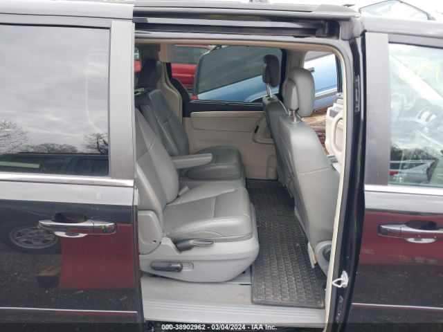 Photo 7 VIN: 2C4RVABGXCR293733 - VOLKSWAGEN ROUTAN 