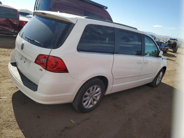 Photo 2 VIN: 2C4RVABGXCR391399 - VOLKSWAGEN ROUTAN SE 