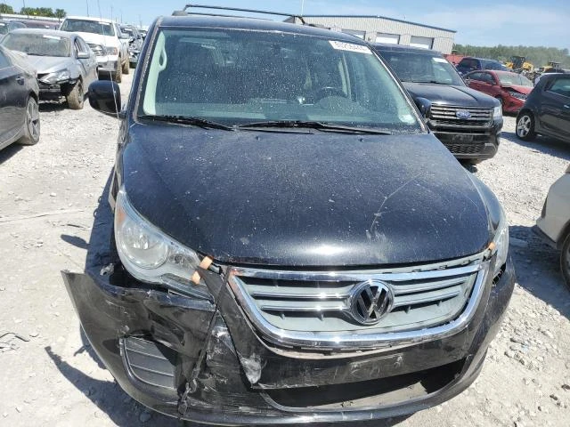 Photo 4 VIN: 2C4RVABGXCR391953 - VOLKSWAGEN ROUTAN SE 