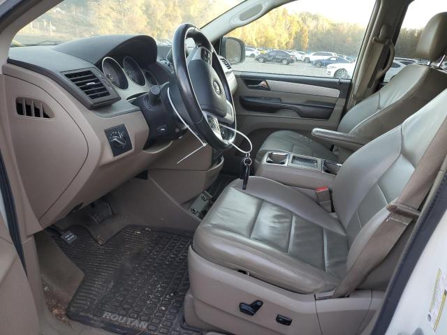 Photo 6 VIN: 2C4RVACG0CR240781 - VOLKSWAGEN ROUTAN SEL 