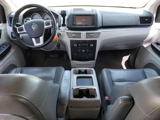 Photo 7 VIN: 2C4RVACG3CR152114 - VOLKSWAGEN ROUTAN SEL 