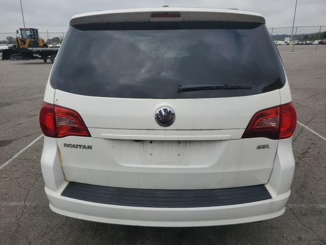 Photo 5 VIN: 2C4RVACG3CR354368 - VOLKSWAGEN ROUTAN SEL 