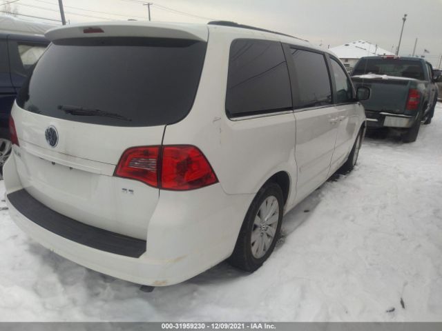 Photo 3 VIN: 2C4RVACG5CR164846 - VOLKSWAGEN ROUTAN 