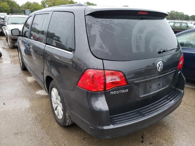 Photo 2 VIN: 2C4RVACG5CR393902 - VOLKSWAGEN ROUTAN SEL 