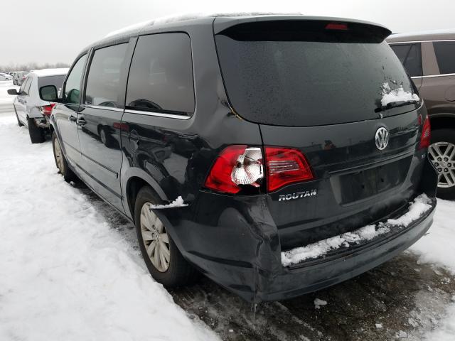 Photo 2 VIN: 2C4RVACG8CR294409 - VOLKSWAGEN ROUTAN SEL 