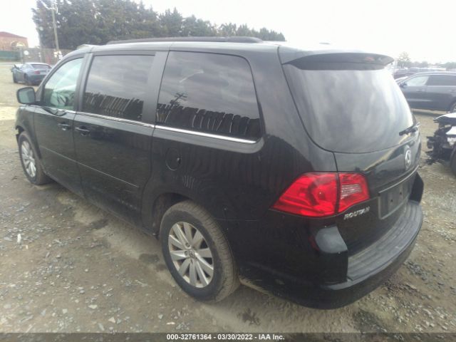 Photo 2 VIN: 2C4RVACGXCR354657 - VOLKSWAGEN ROUTAN 