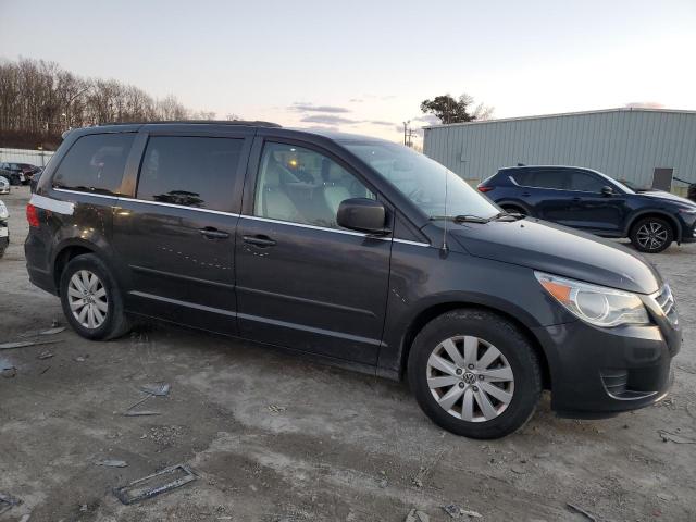 Photo 3 VIN: 2C4RVACGXCR391501 - VOLKSWAGEN ROUTAN 