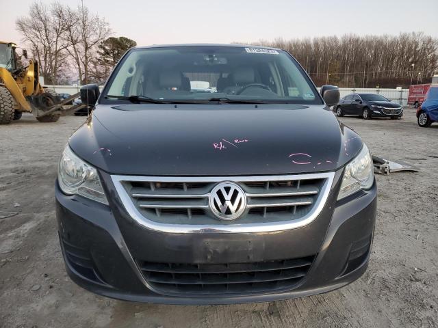 Photo 4 VIN: 2C4RVACGXCR391501 - VOLKSWAGEN ROUTAN 