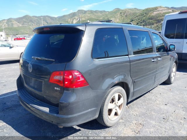 Photo 5 VIN: 2C4RVADG2CR390292 - VOLKSWAGEN ROUTAN 