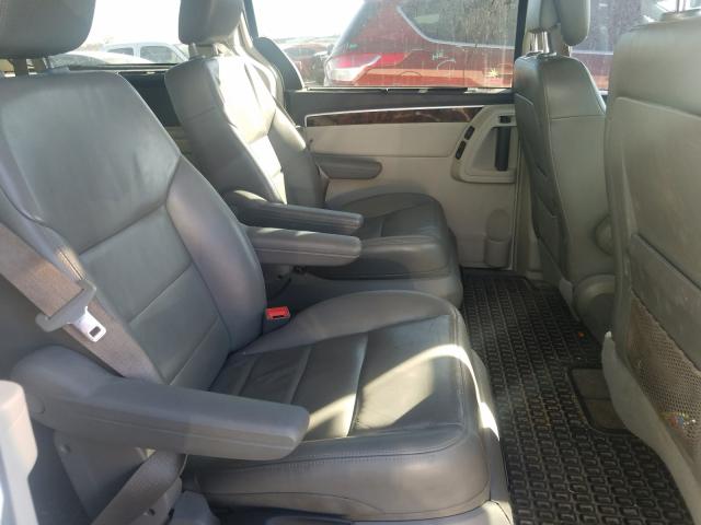 Photo 5 VIN: 2C4RVADG5CR293930 - VOLKSWAGEN ROUTAN SEL 