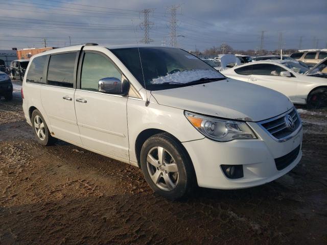 Photo 3 VIN: 2C4RVADG6DR725751 - VOLKSWAGEN ROUTAN 