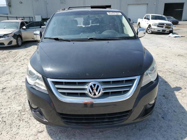 Photo 4 VIN: 2C4RVADG7CR354453 - VOLKSWAGEN ROUTAN SEL 