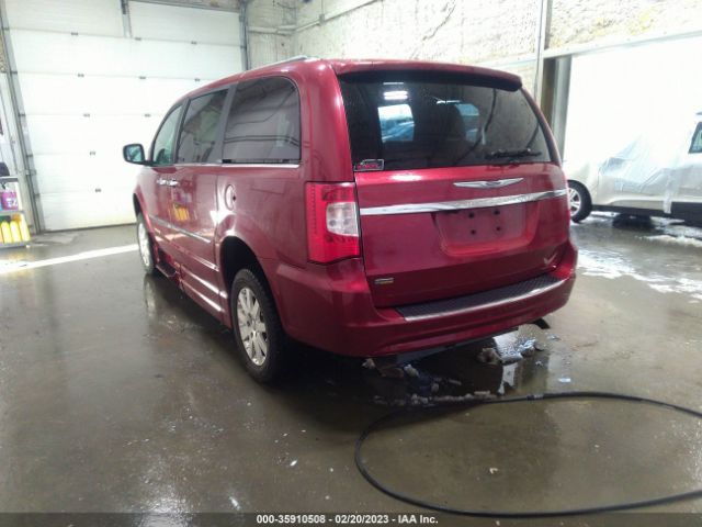 Photo 2 VIN: 2C7WC1BG9FR638170 - CHRYSLER TOWN & COUNTRY 